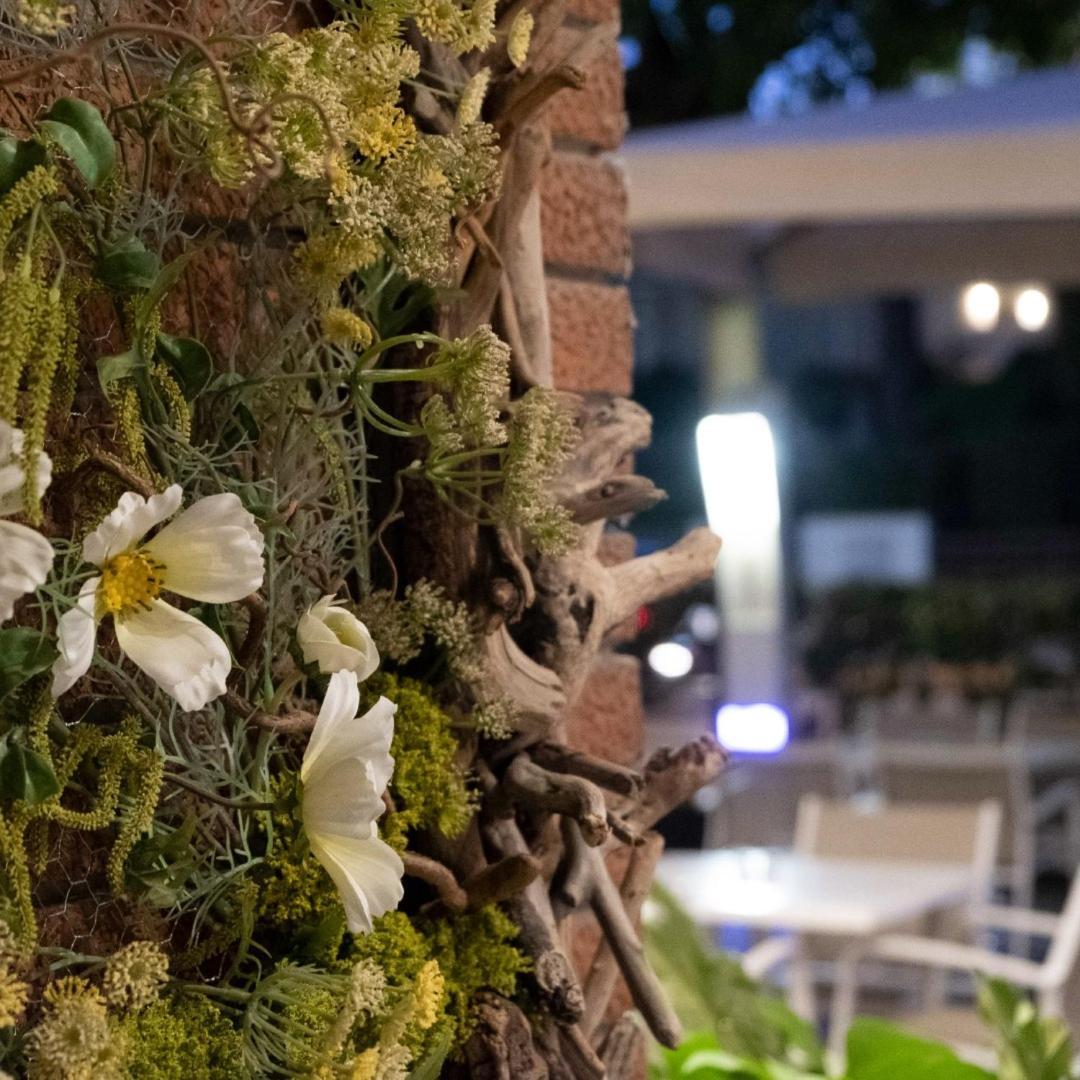 מילאנו מריטימה Hotel Orsa Maggiore מראה חיצוני תמונה